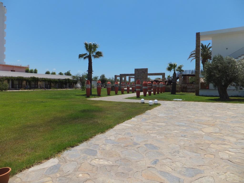 Aytas Hotel Ayvalı Exteriör bild