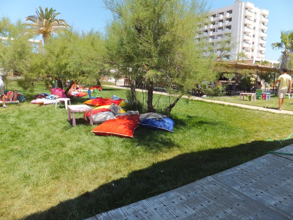 Aytas Hotel Ayvalı Exteriör bild