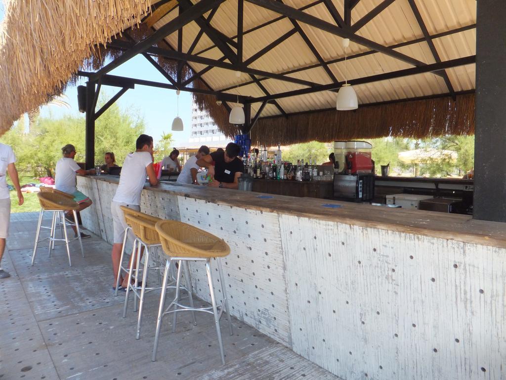Aytas Hotel Ayvalı Exteriör bild