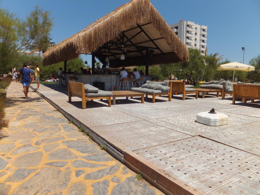 Aytas Hotel Ayvalı Exteriör bild