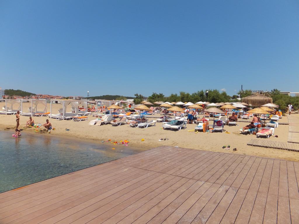 Aytas Hotel Ayvalı Exteriör bild