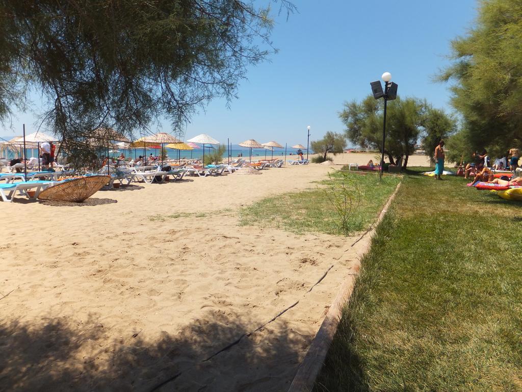 Aytas Hotel Ayvalı Exteriör bild