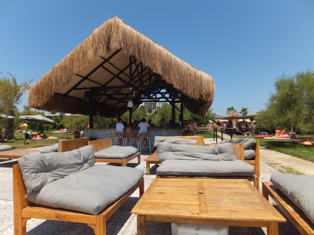 Aytas Hotel Ayvalı Exteriör bild